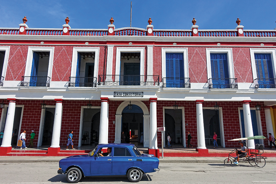 Holguin's historic Casa Consistorial; Photography by Terry Ward