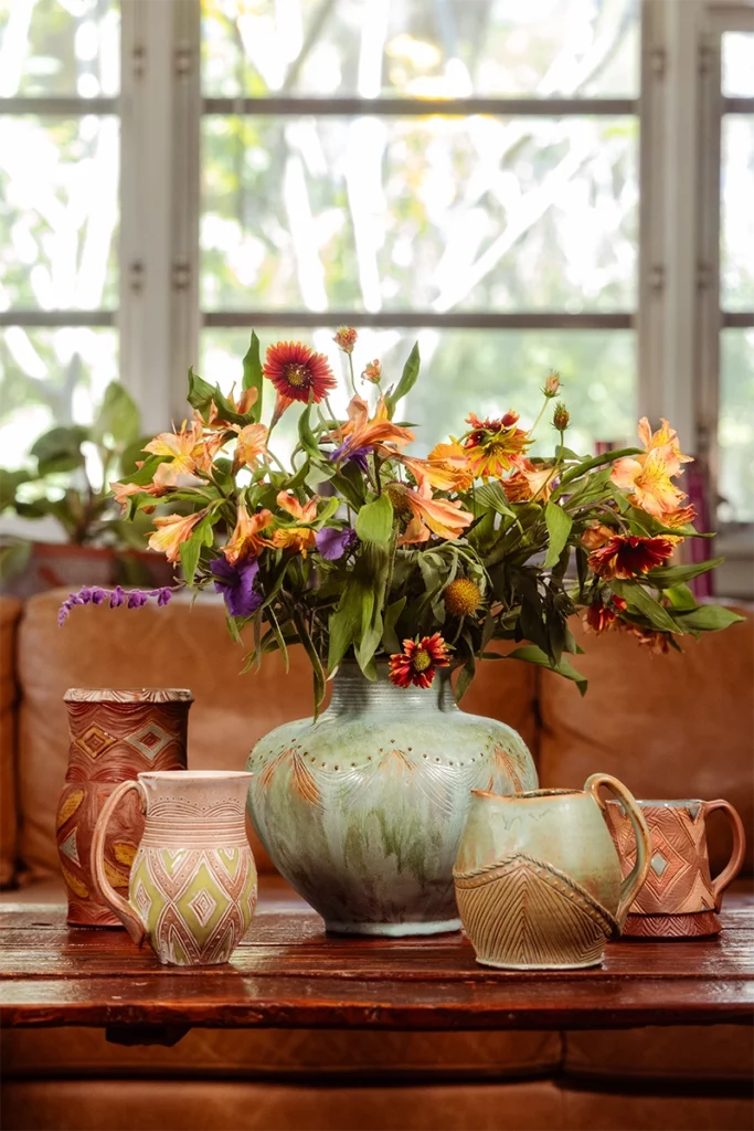 Osa Atoe is Creating Modern Pottery With Traditional Methods in Sarasota 3 Pottery by Osa Atoe