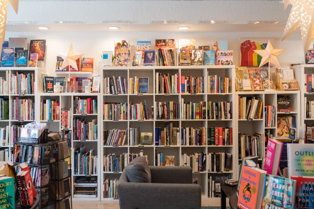 Hello Again bookstore in Cocoa, Florida is a LGBTQ+ owned bookstore.